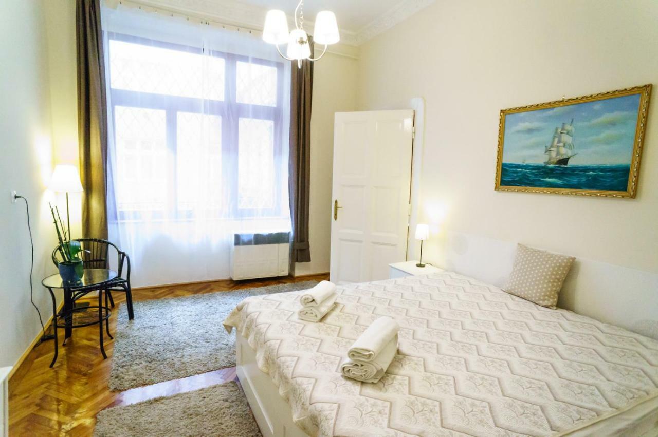 Budapest Kingdom Apartment Central & Car Parking On-Site & Aircon & Quiet & Family Friendly Exterior foto