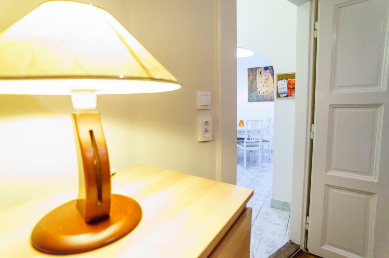 Budapest Kingdom Apartment Central & Car Parking On-Site & Aircon & Quiet & Family Friendly Exterior foto